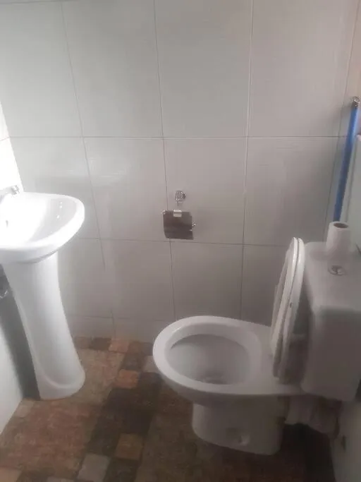 Holiday home Cheerful 3 Bedroom House With Ample Parking Space. Kampala Uganda